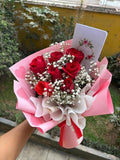 Ramo de 6 Rosas Rojas con Gypsophila - Delirio Florería